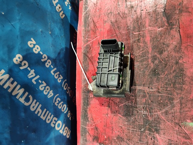 Купити 6NW008412 Ford Клапан управління турбіною