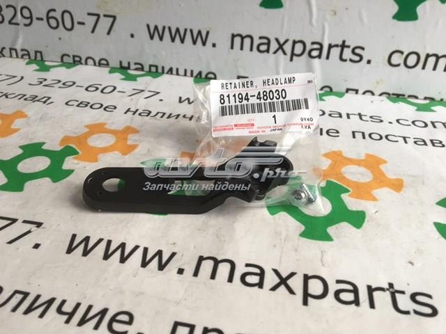 Кронштейн-адаптер кріплення фари передньої, лівою PTY43055AL Signeda