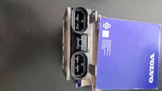 Купити EBY1019271486 Glossyautoparts Регулятор оборотів вентилятора