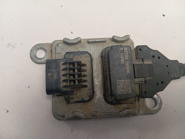 Купити 227907850R Renault (RVI) 