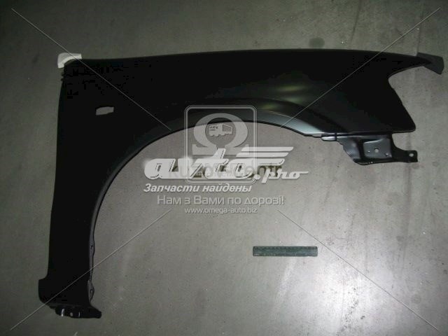 0370373310 Tempest Крило переднє праве
