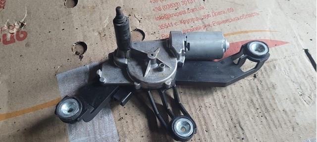 390201584 Ford 