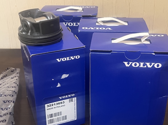  Volvo 32213693 ціна, від 64.75 USD