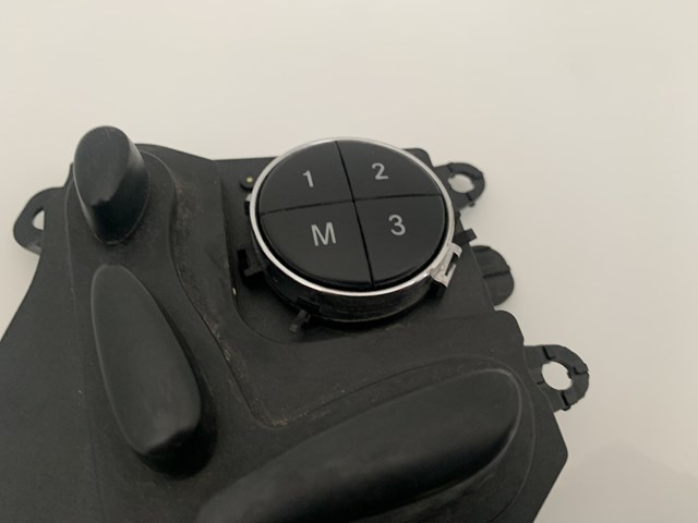 Купити A2118207710 Mercedes 