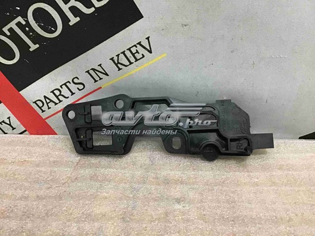 LR087700 Land Rover 