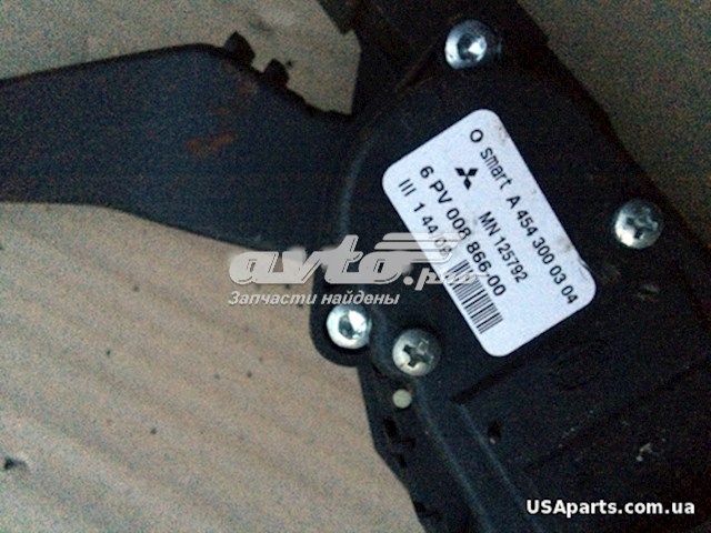  Педаль газу Mitsubishi Colt 6