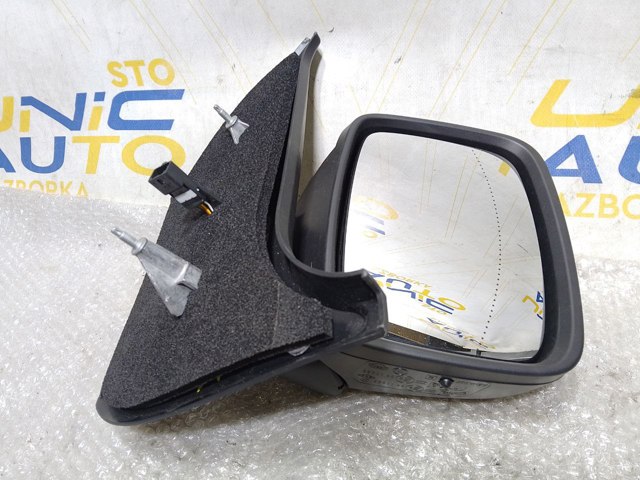 Дзеркало праве 963012879R Renault (RVI)