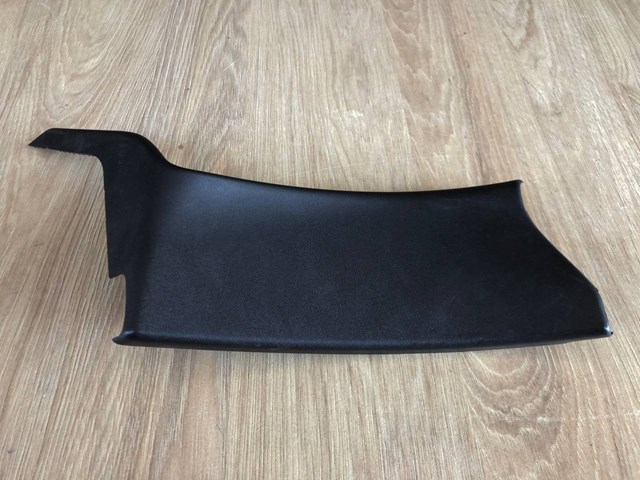Купити LR035817 Land Rover 