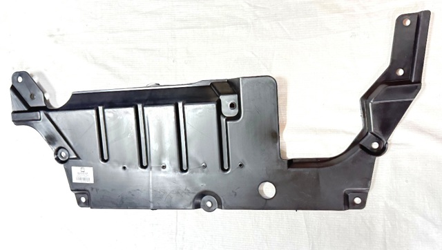 Захист моторного відсіку Q-fix Q3730197 ціна, від 18.07 USD