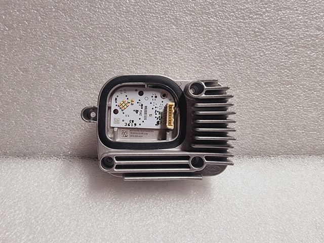 Купити A2939063500 Mercedes 