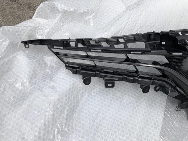 5310133540 Toyota Решітка радіатора