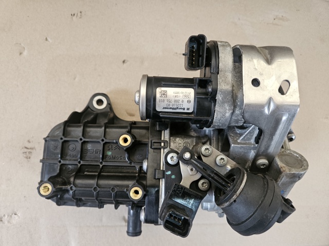  1108532 Ford