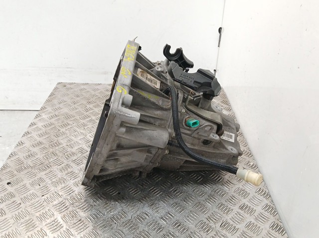 TL4068 Renault (RVI) МКПП