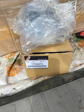 1770A074 Mitsubishi Корпус паливного фільтра