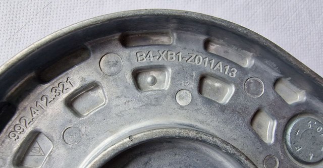  Porsche 992412321 ціна, від 333.40 USD
