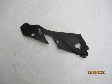 Кришка фари правої MERCEDES 2048261424 Кришка фари правої MERCEDES 2048261424