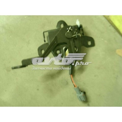 Замок капота 1068002002 Geely