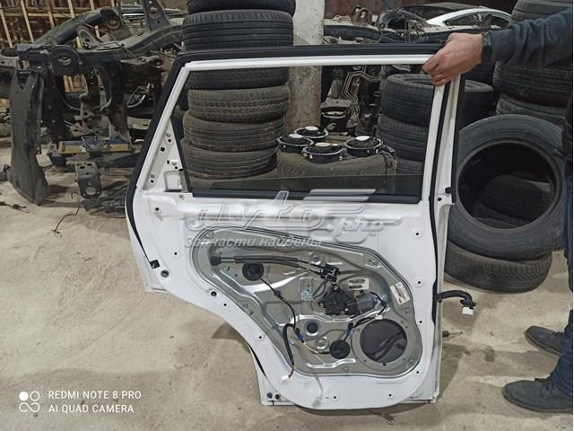 770031U000 Hyundai/Kia Двері пасажирськи задні ліві