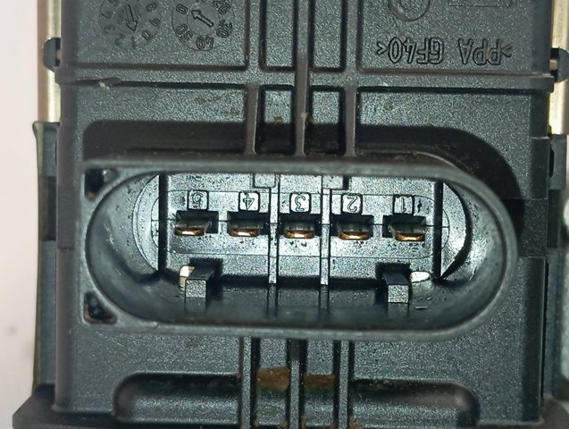 8584218 BMW Турбонаддув