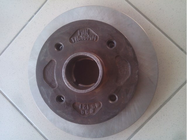 Диск переднього гальма Ford 3255812 ціна, від 101.36 USD