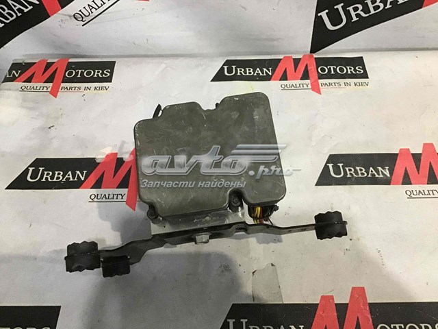 Купити LR154220 Land Rover 