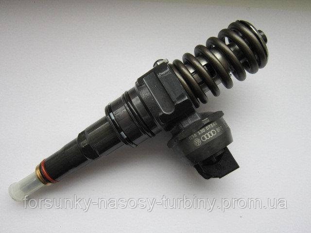 Паливні форсунки 038130073AG Bosch