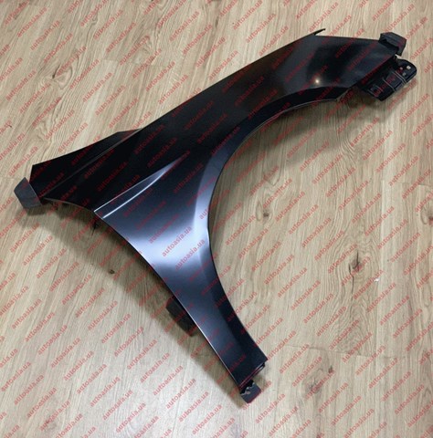 Крила 106200201002 Geely