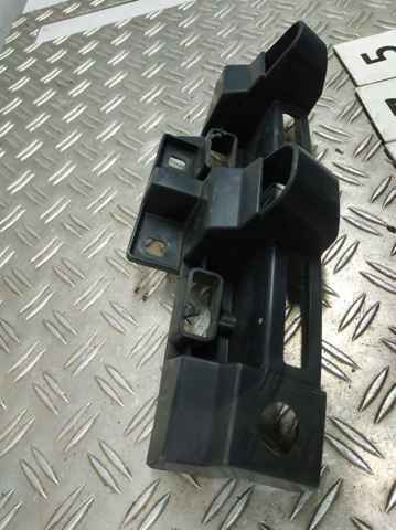 Купити 622210006R Renault (RVI) Кронштейн бампера переднього, лівий