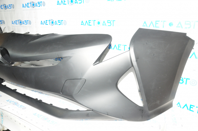 Бампер передній FPS FP7056900