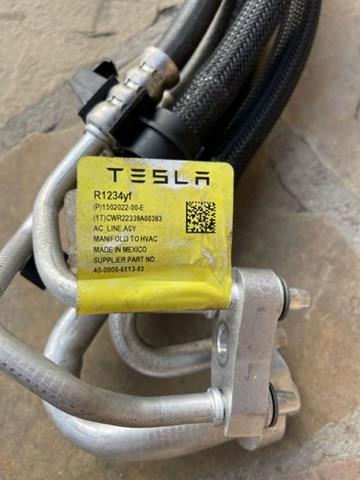Купити 150202200E Tesla Шланг кондиціонера, від випарника до компресора