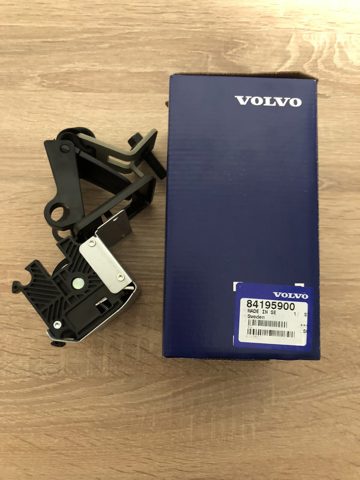 Купити 84195900 Volvo 