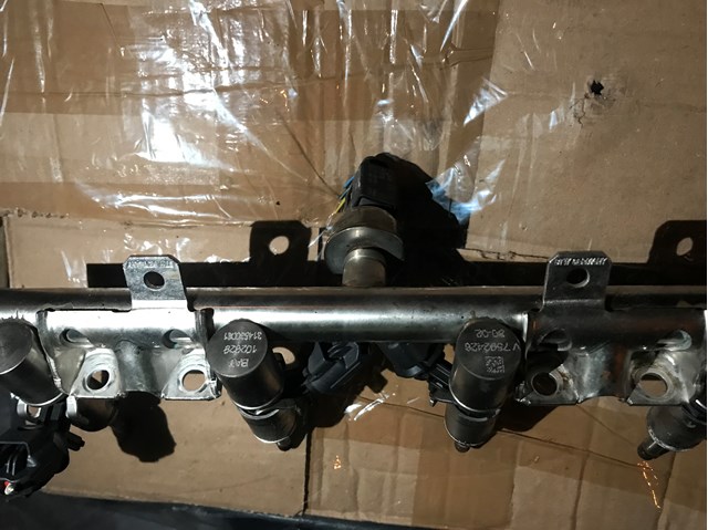 Купити V759242680 BMW 