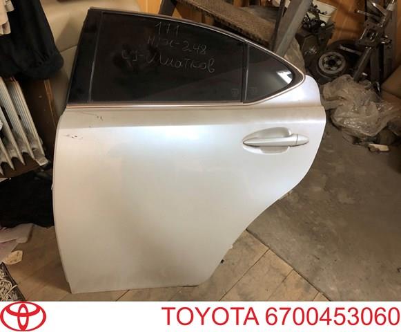 Двері задні Toyota 6700453060 ціна, від 186.56 USD