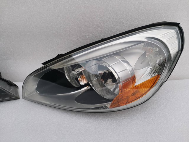 Купити 31383070 Volvo 