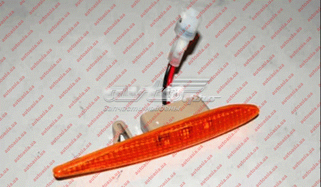Повторювач повороту на крилі, правий A133731020 Chery