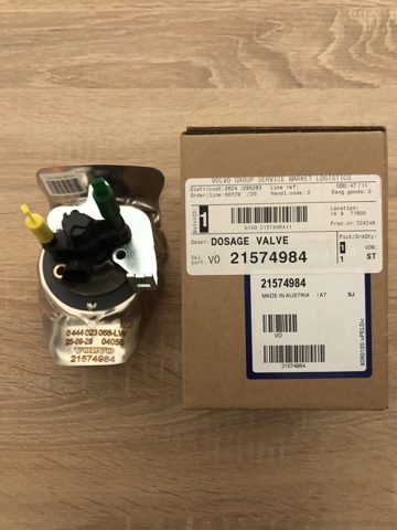 Форсунка вприскування AD BLUE 21574984 Volvo