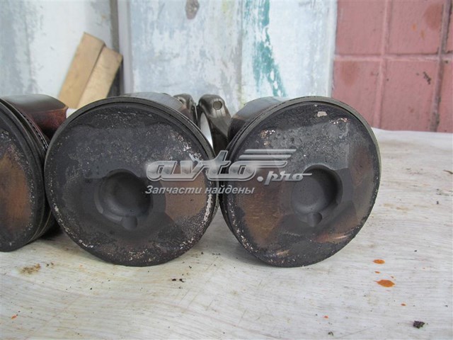 Поршень (комплект на мотор), STD Mazda PYY111SA0 ціна, від 43.91 USD