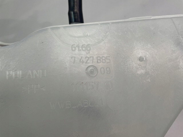  7427885 BMW