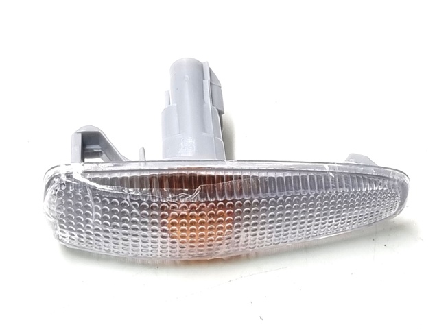 Повторювач повороту на крилі LAMP18012 Matomi