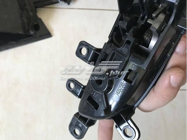  Toyota 6929878010