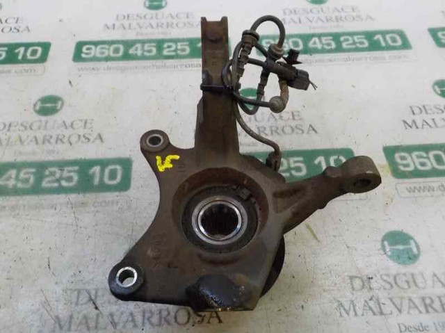 8200881829 Renault (RVI) Цапфа поворотна права