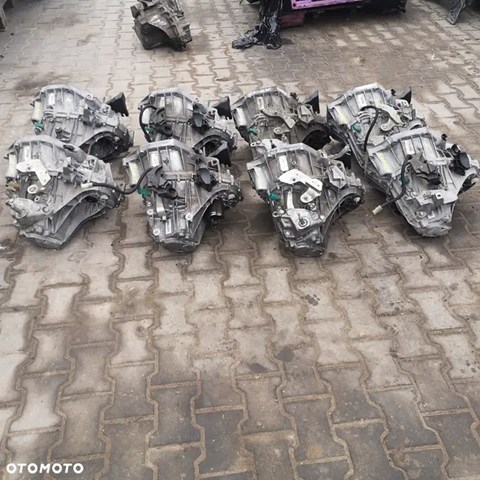 Коробка передач TL4A027 Renault (RVI)