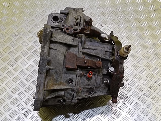  Renault (RVI) 8200546202 ціна, від 524.47 USD