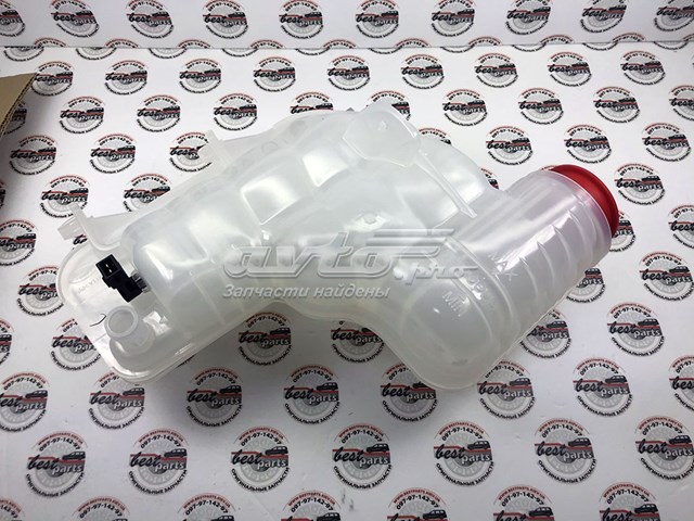 Купити LR081667 Land Rover 