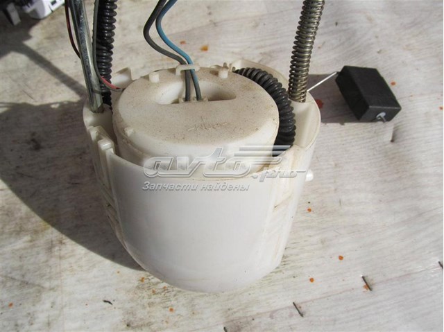 Купити PE1A1335X Mazda Насос занурювальний в баці