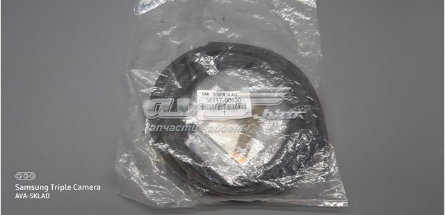  Ущільнювач лобового скла Toyota Yaris 