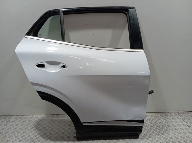 Двері задні, праві 77004R2000 Hyundai/Kia