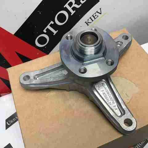  Land Rover LR121782