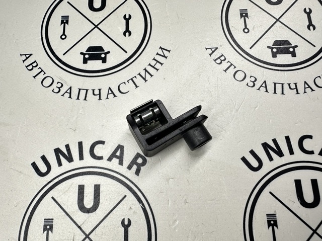  Porsche 992121277A ціна, від 14.27 USD
