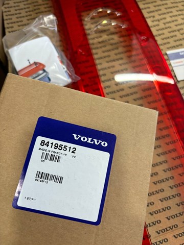 84195512 Volvo 